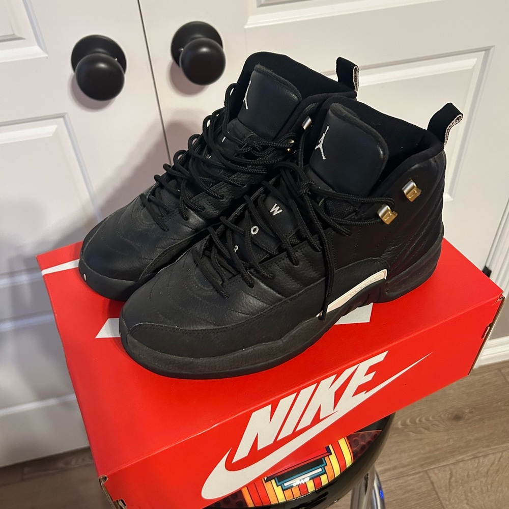 Nike Men's Black Basketball Shoes